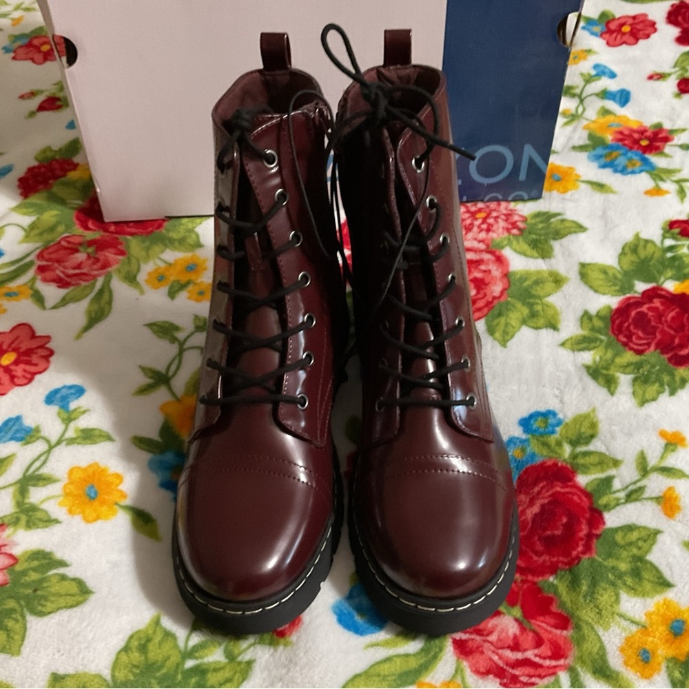 Maroon Boots Arizona